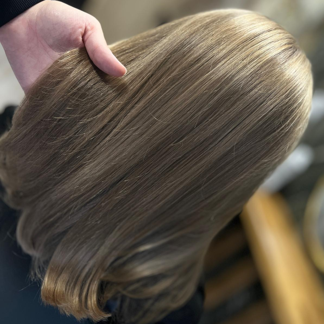 Dámské kadeřnické služby